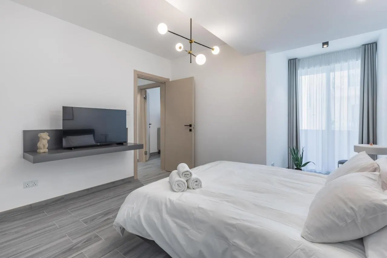 Luxury Property In Gzira Just Minutes Away From The Seafront And Restaurants
