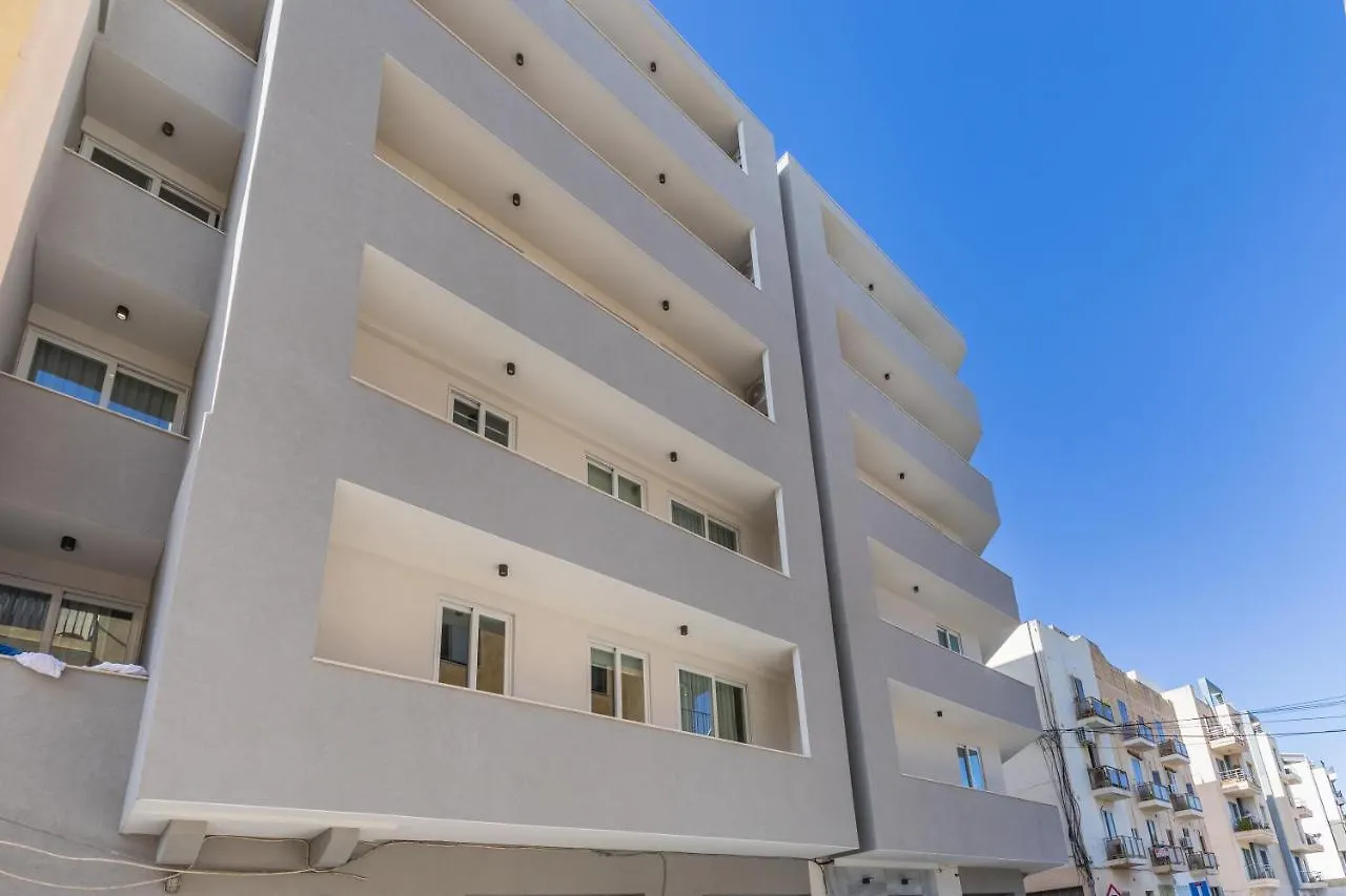 Apartament Luxury Property In Gzira Just Minutes Away From The Seafront And Restaurants